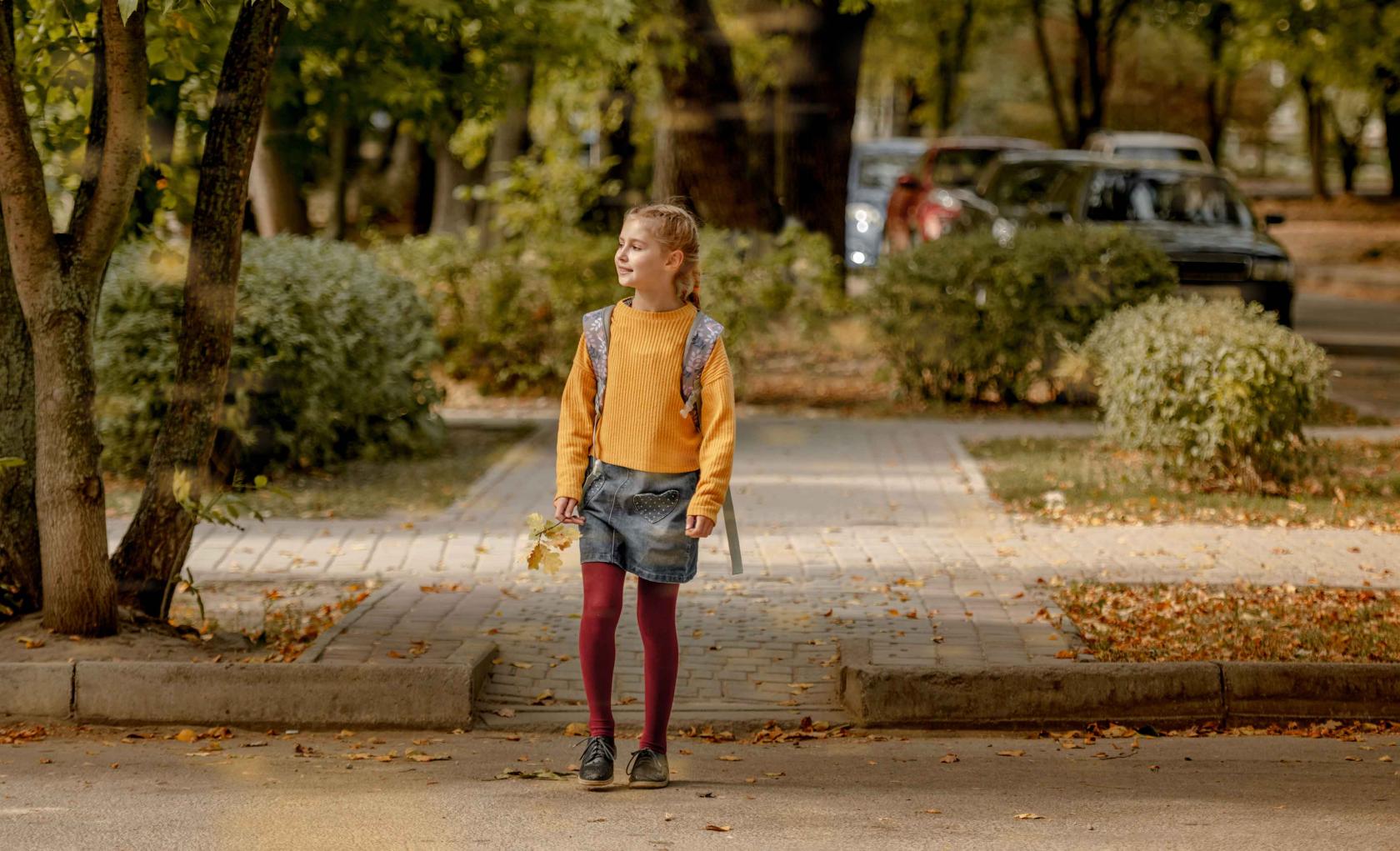 preteen-school-girl-with-backpack.jpg